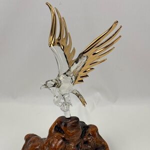 🇺🇸 American Bald Eagle Crystal 22 KT Gold trim Perched On Burl Wood -